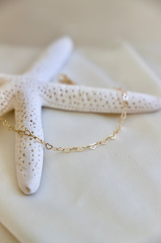 HEART CHAIN NECKLACE - Concordia Style Boutique