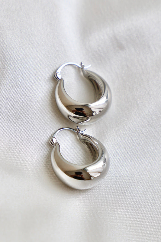 SILVER COCO CHUNKY HOOP EARRINGS - Concordia Style Boutique