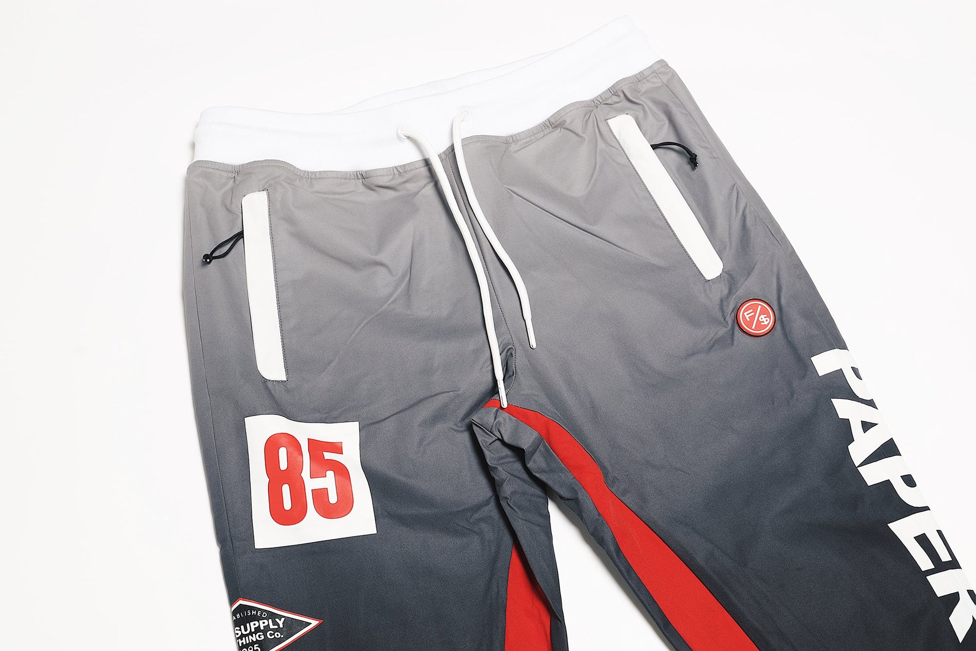 Paperchaser Jogger (Black) - Concordia Style Boutique