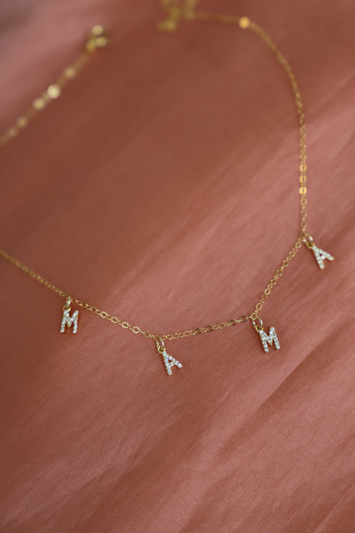 MAMA NECKLACE - Concordia Style Boutique