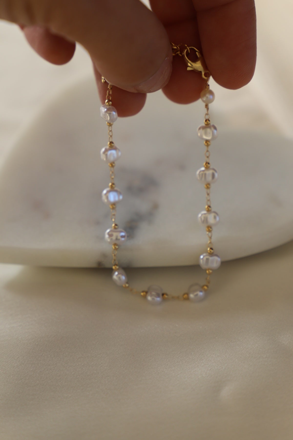 PEARL STATION CHAIN BRACELET - Concordia Style Boutique