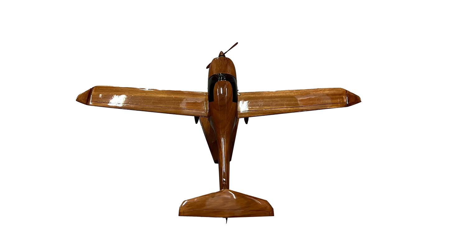 DA20 Diamond Mahogany Wood Desktop Aircraft Model.