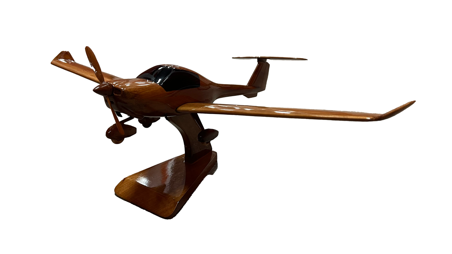 DA20 Diamond Mahogany Wood Desktop Aircraft Model.