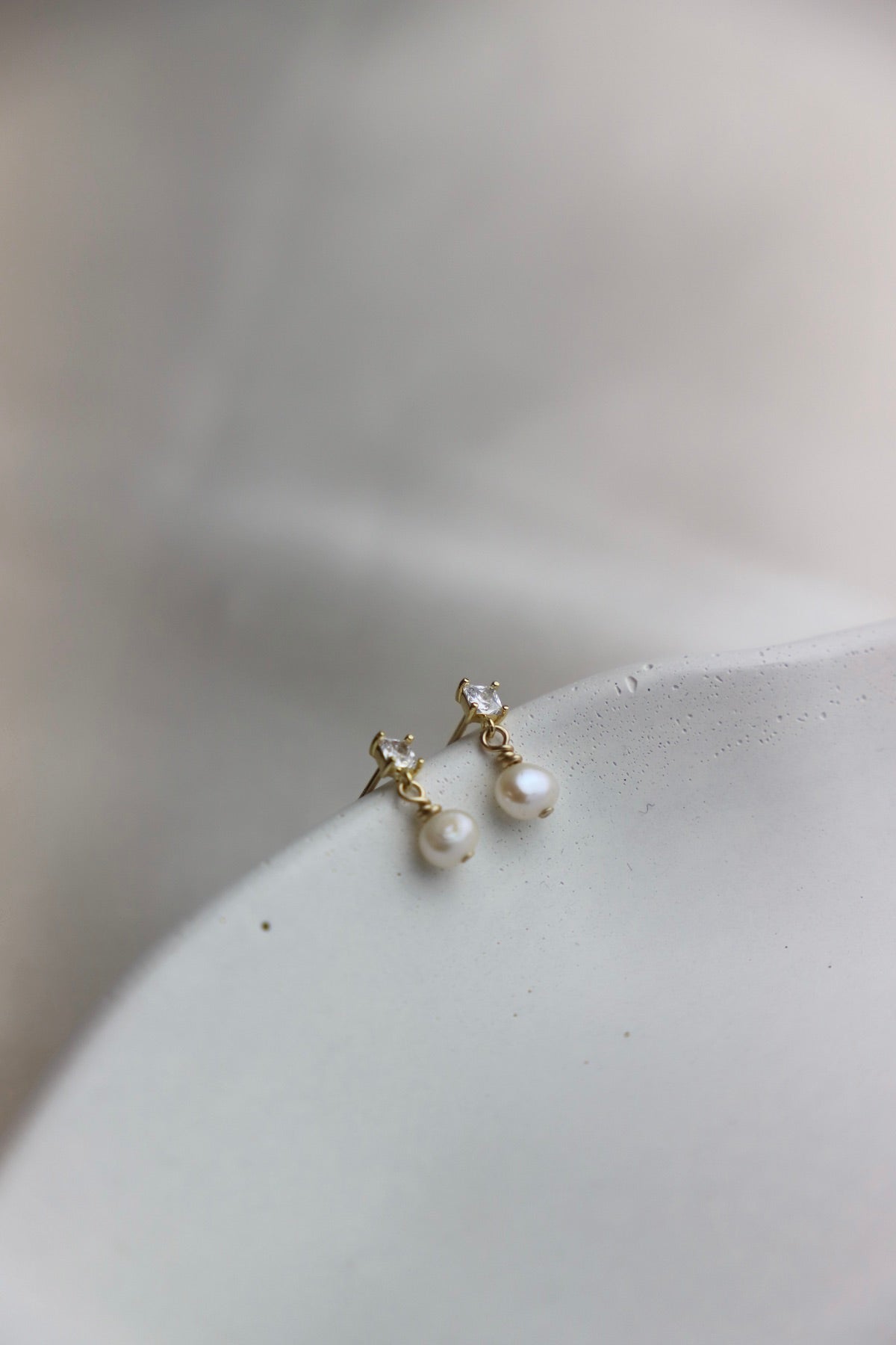 CLAIRE PEARL STUDS - Concordia Style Boutique