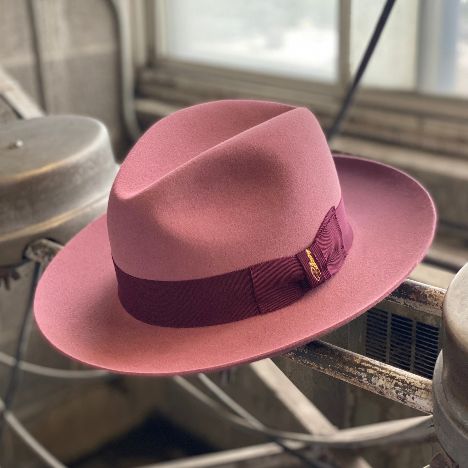 El Capo: Antique Rose Fedora - The Boss of Style! - Concordia Style Boutique