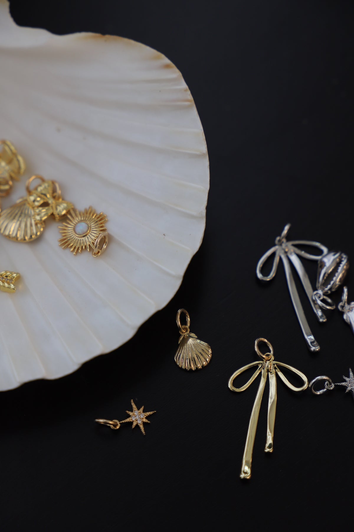 RIBBON CHARM - Concordia Style Boutique