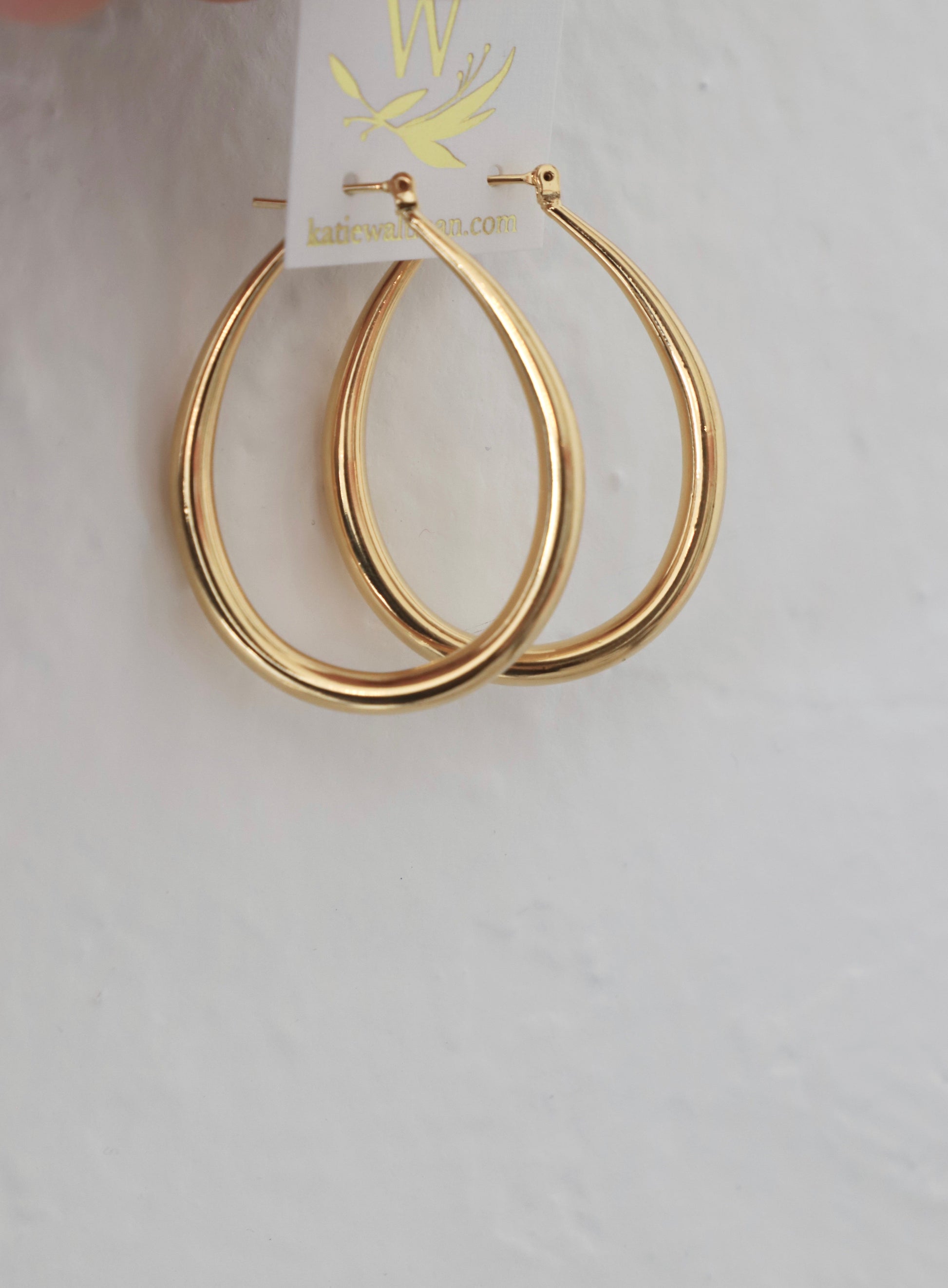 LARGE TEARDROP HOOP EARRINGS - Concordia Style Boutique