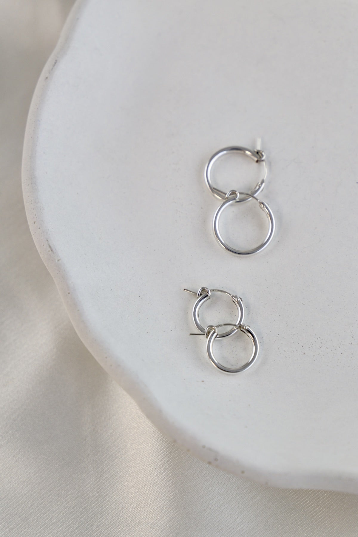 THE SILVER STANDARD HOOPS - Concordia Style Boutique