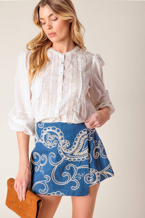 Descriptive image text