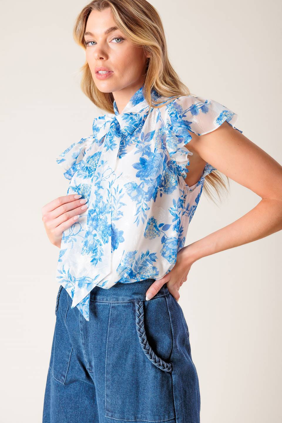 BEAUTY ICON WOVEN TOP - Concordia Style Boutique