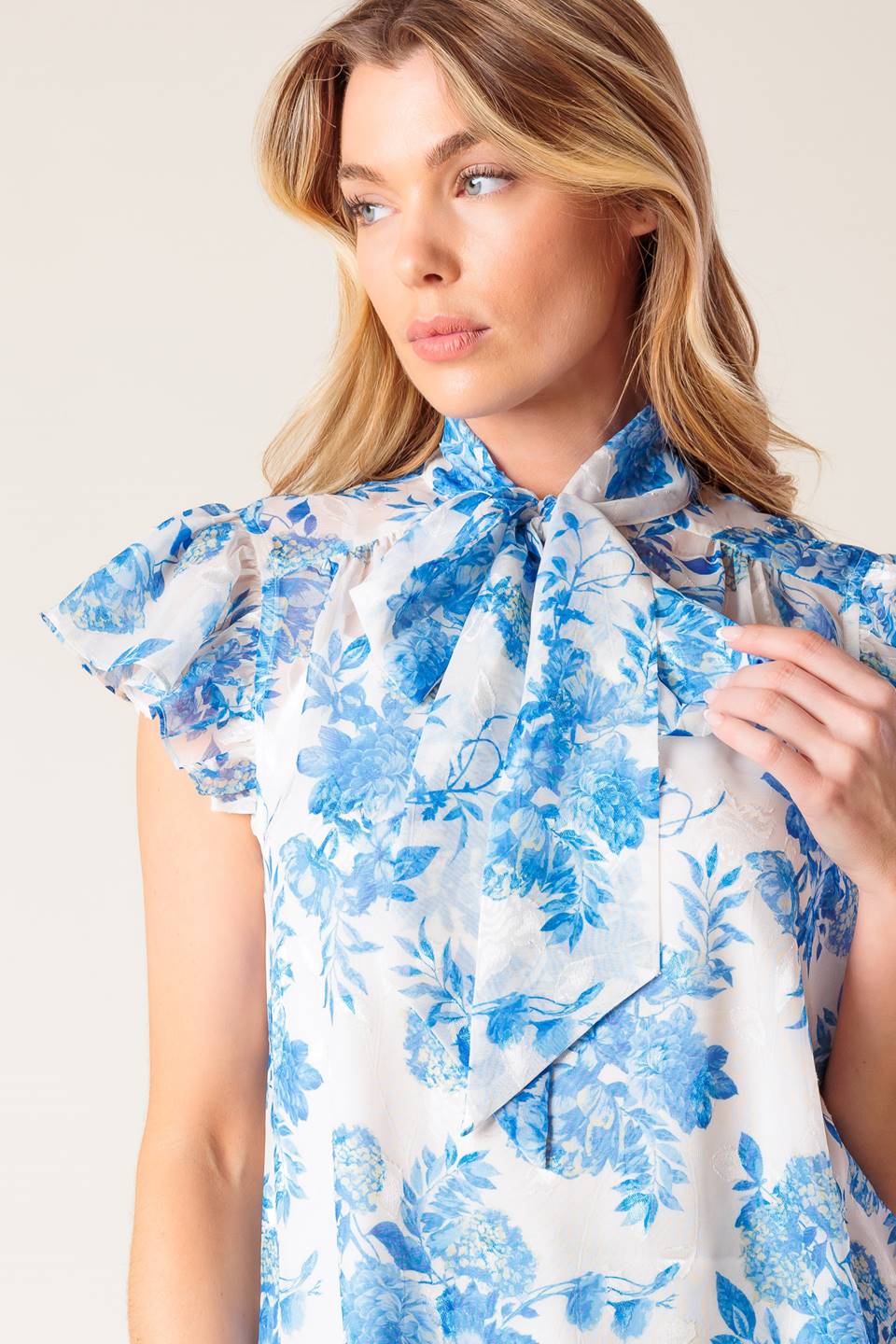 BEAUTY ICON WOVEN TOP - Concordia Style Boutique