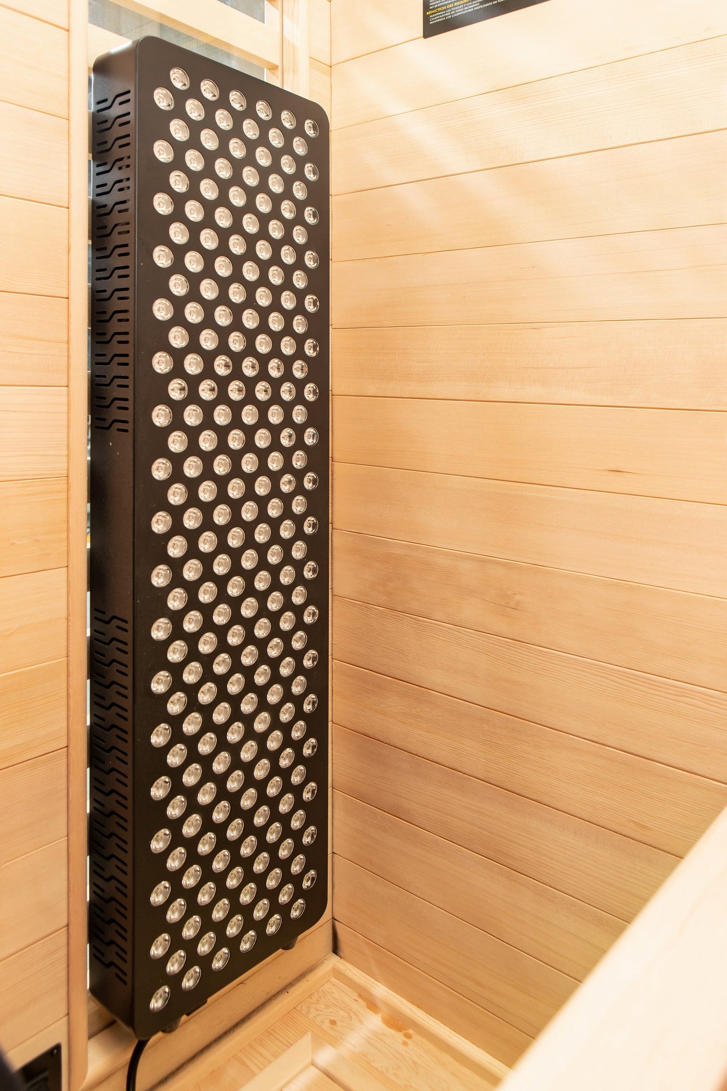 Peak Saunas Shasta 1-Person Full Spectrum Infrared Sauna with XL Medical-Grade Red Light Therapy & Smart WiFi App Control - Concordia Style Boutique