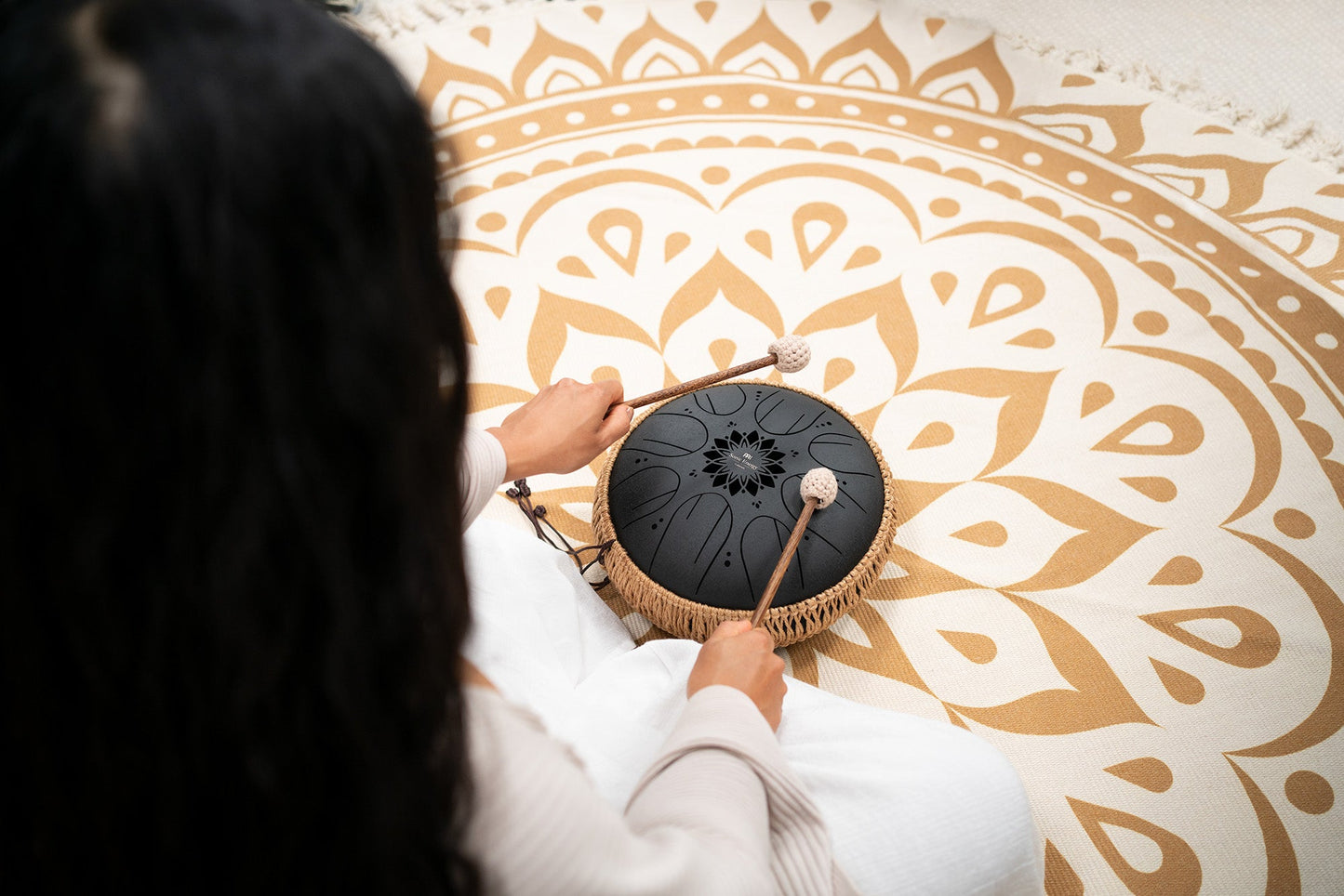 10" Medium Octave Steel Tongue Drum, B Minor, 8 Notes, 432 Hz, Black