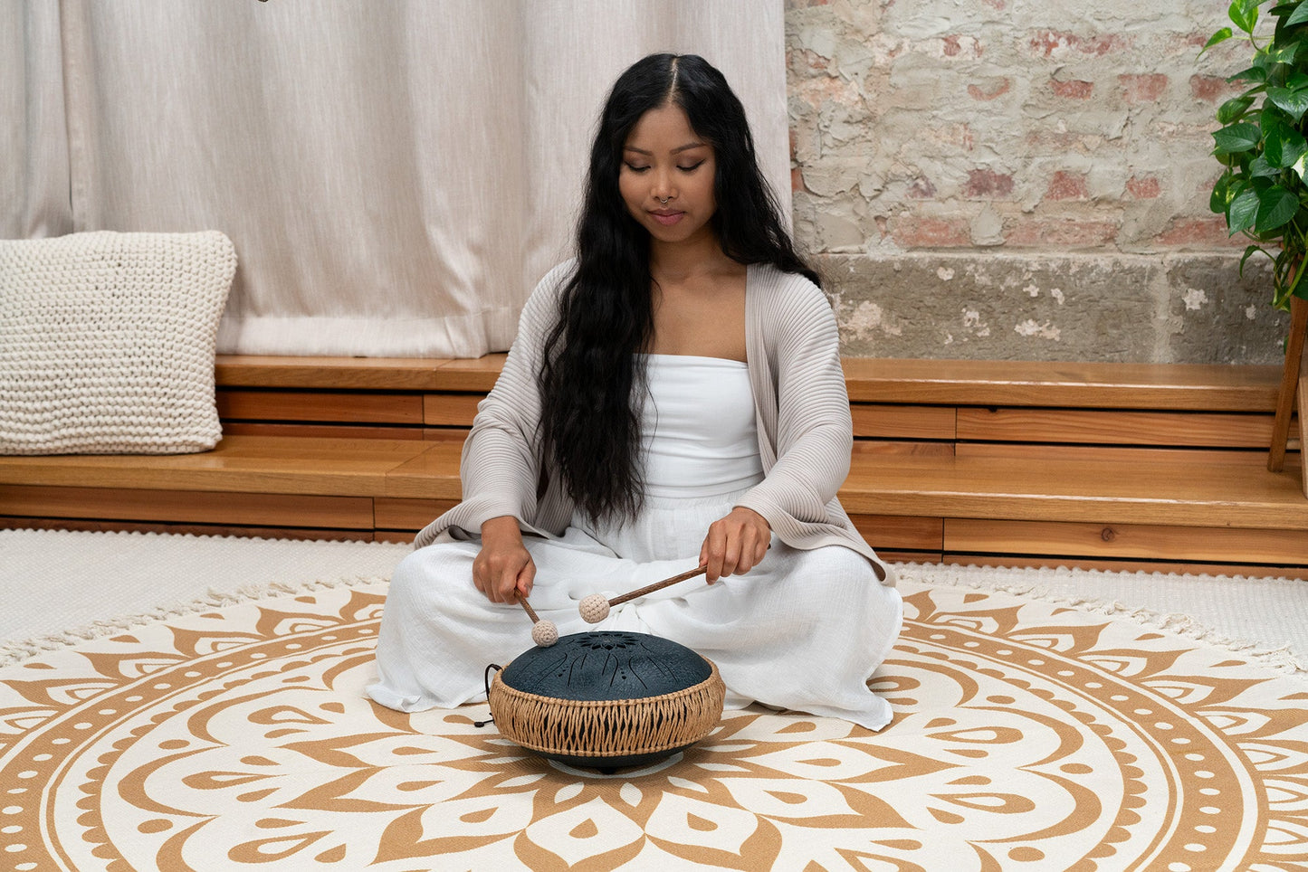 10" Medium Octave Steel Tongue Drum, C Minor, 8 Notes, 432 Hz, Navy Blue