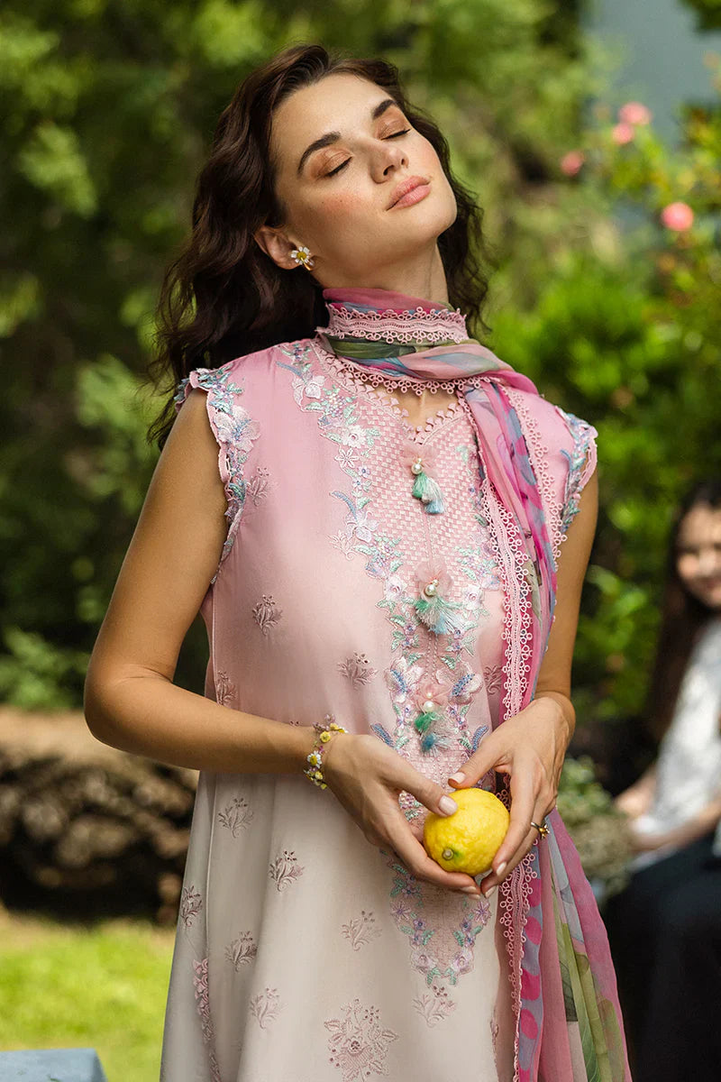 Mushq - Sorriso - Three Piece Chikan Embroidered Lawn