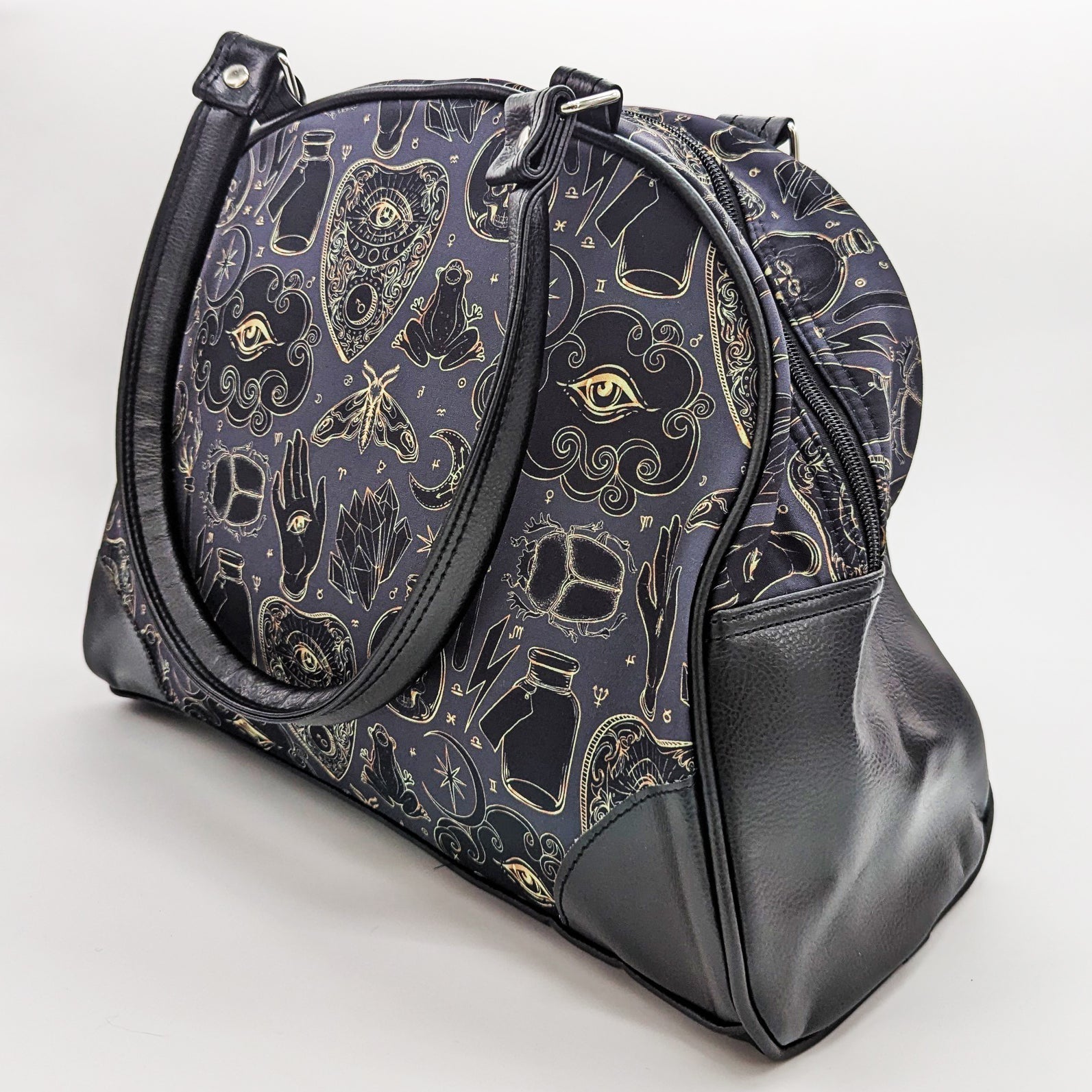 Masonic Esotericism Purse - Concordia Style Boutique