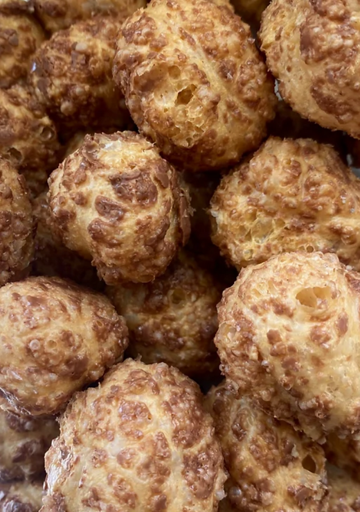 Freeze-Dried Chocolate Caramel Puffs