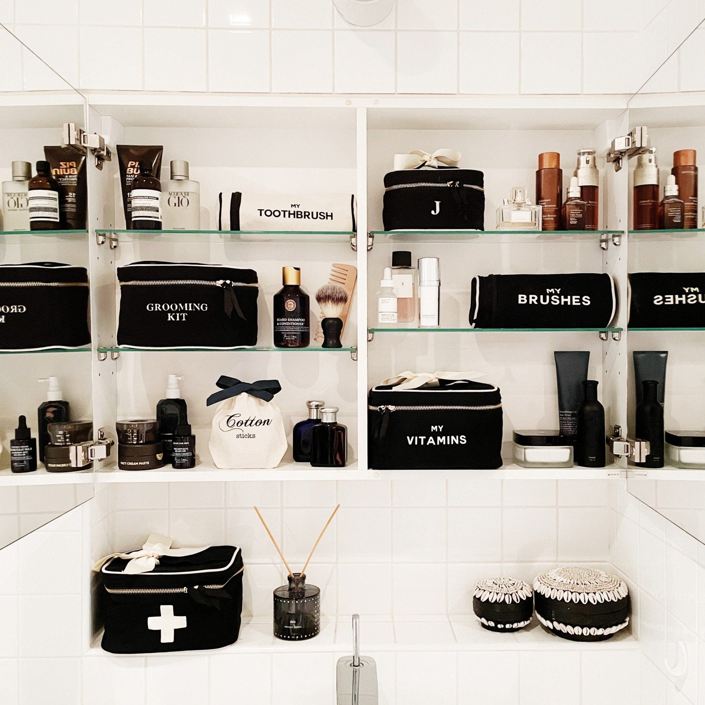 Vitamins Storage and Travel Box, Black - Concordia Style Boutique