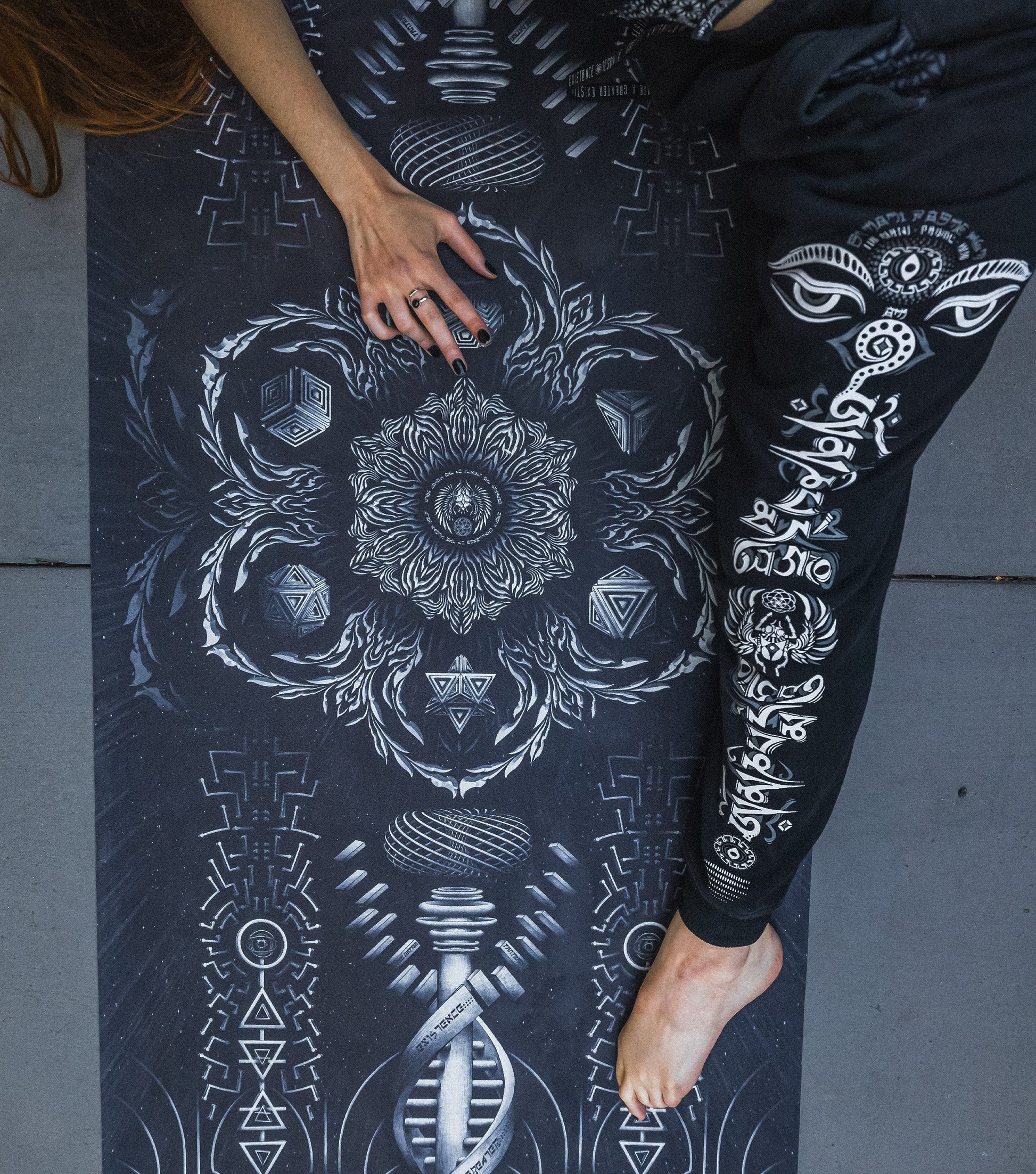 TRANSMUTATION • Yoga Mat + FREE Yoga bag - Concordia Style Boutique