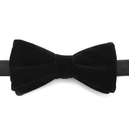 Black Velvet Bow Tie - Concordia Style Boutique
