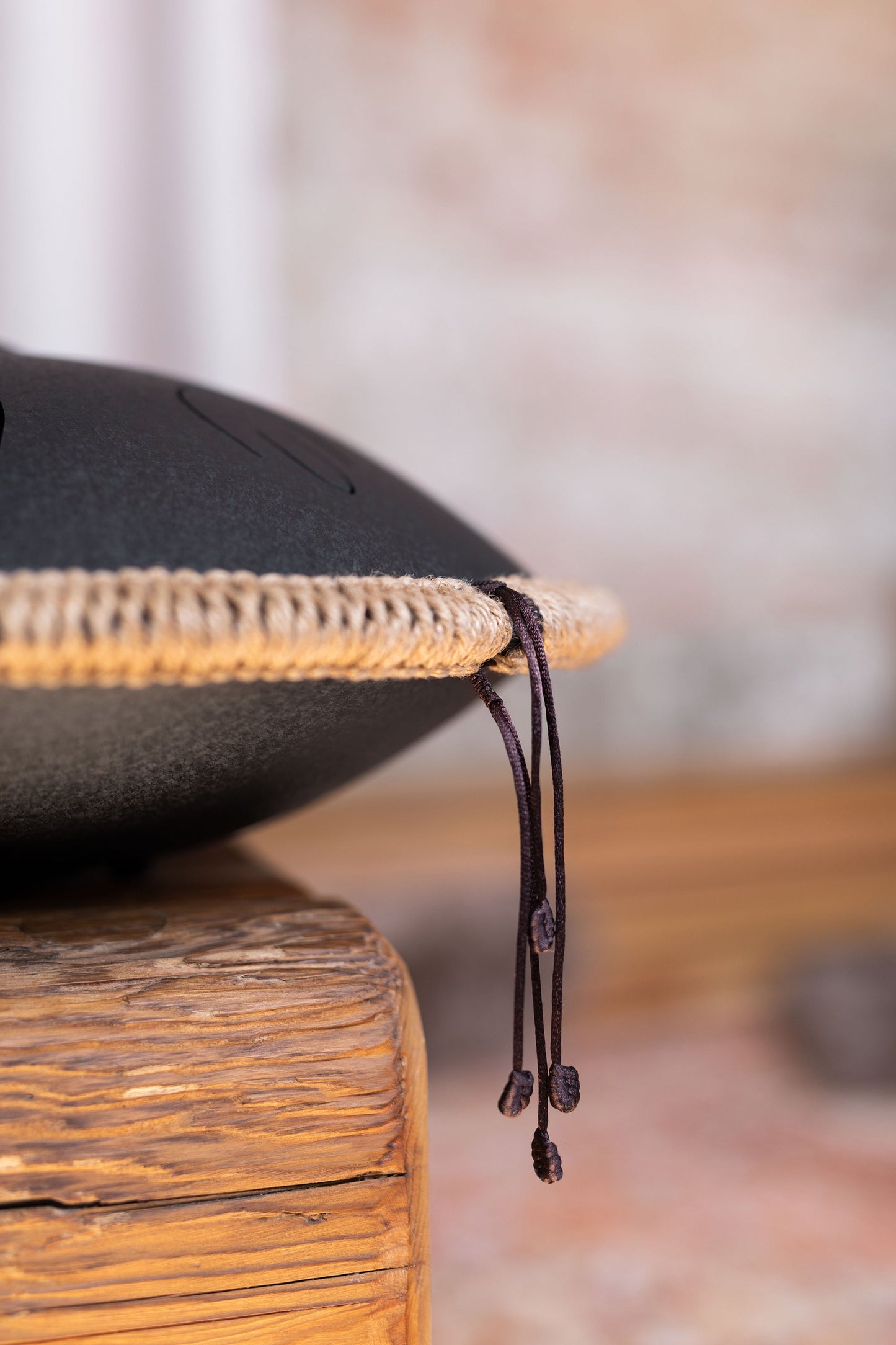 16" Octave Steel Tongue Drum, D Kurd, Black