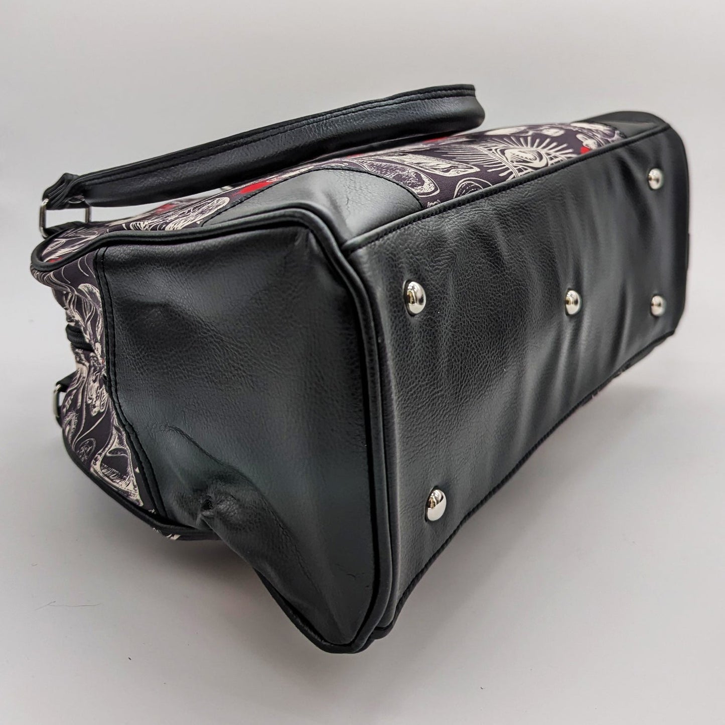 Occult Calling Purse - Concordia Style Boutique