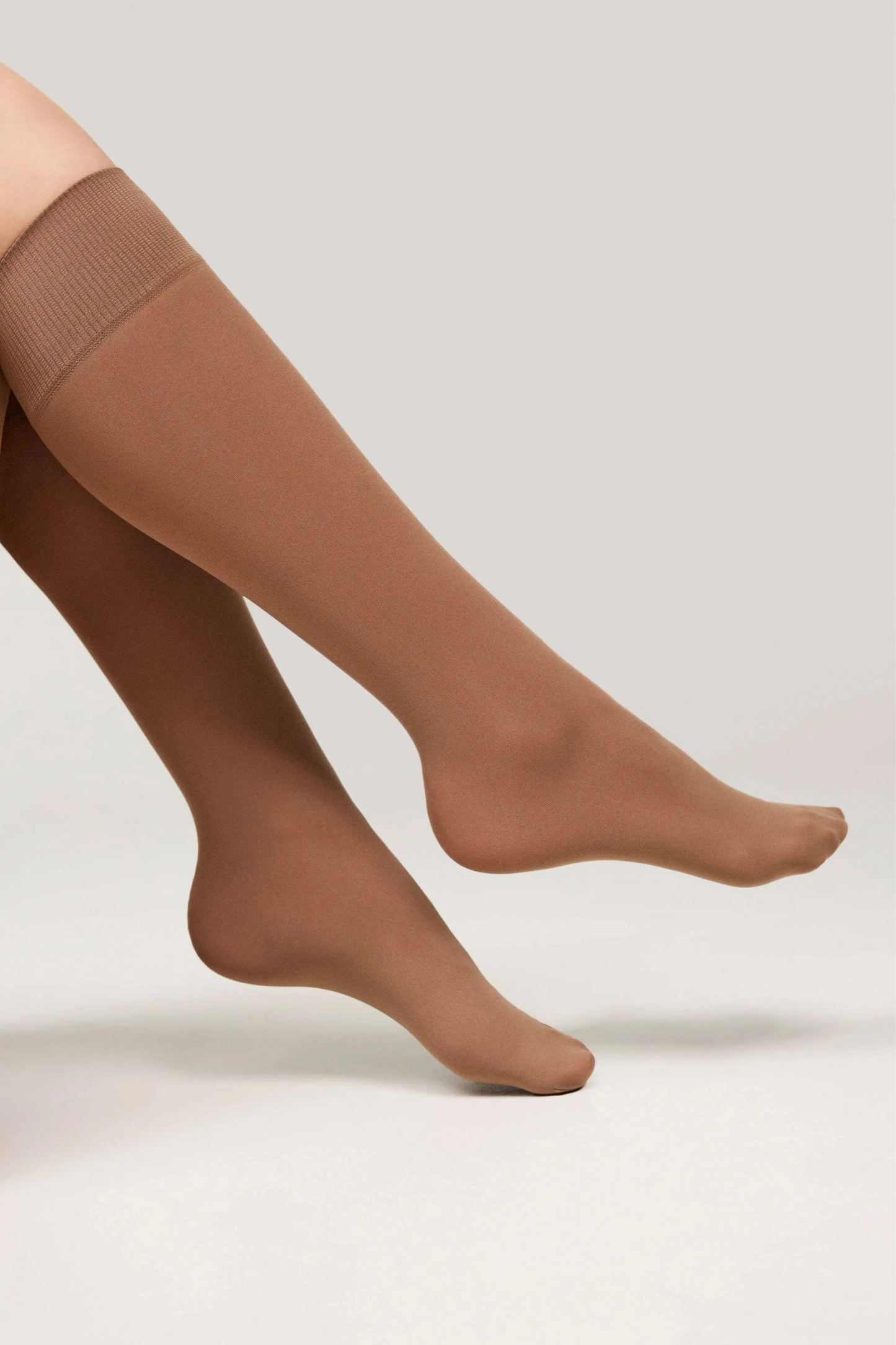Knee Highs Conte Microfibra 50 Den (1 pair) - Concordia Style Boutique