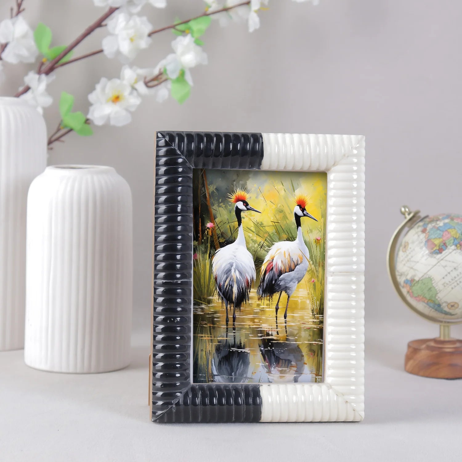 Ridged Black & White Bone & Resin Inlay Picture Frame- 4x6 & 5x7 - Concordia Style Boutique