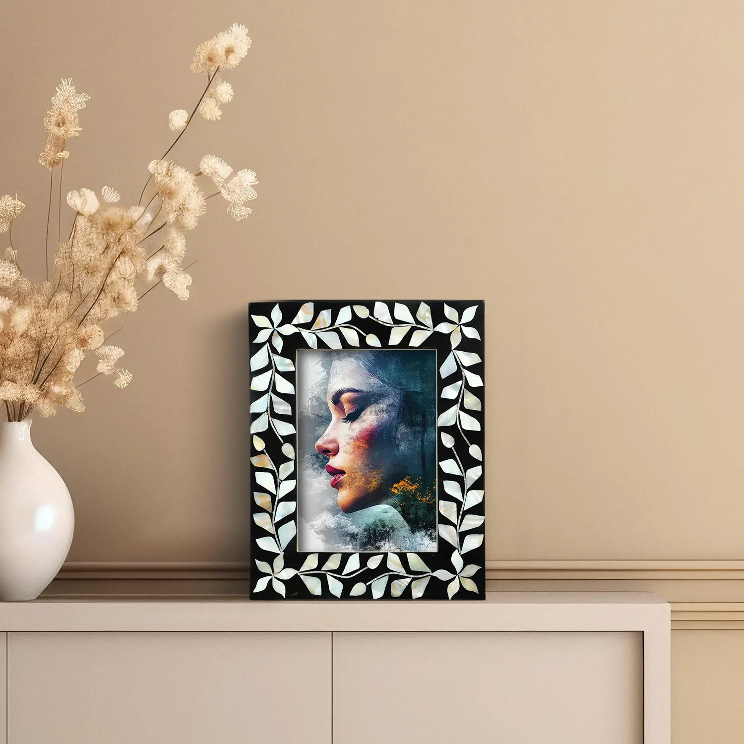 Alhambra Negra Mother of Pearl & Resin Inlay Picture Frame - 5x7 - Concordia Style Boutique