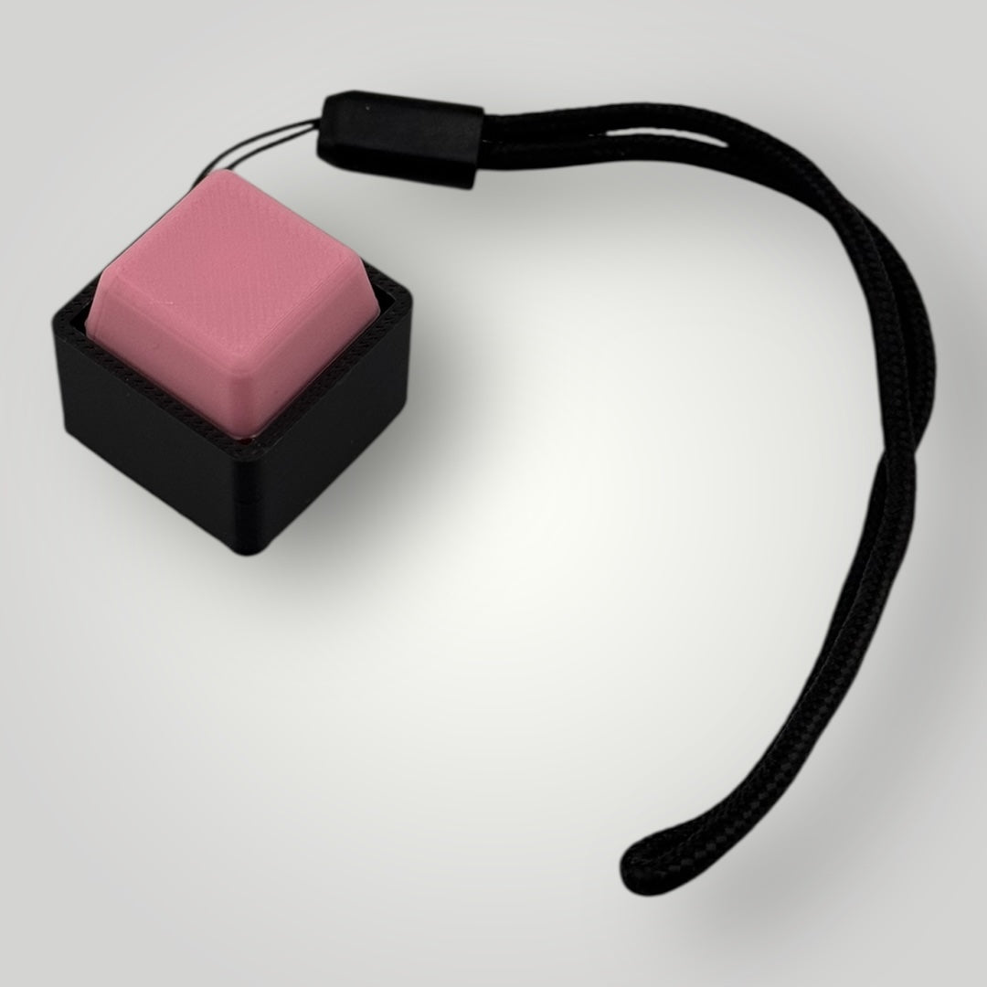 1 Mechanical Keyboard Fidget Clicker Toy Keychain - Concordia Style Boutique