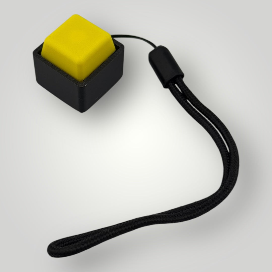 1 Mechanical Keyboard Fidget Clicker Toy Keychain - Concordia Style Boutique