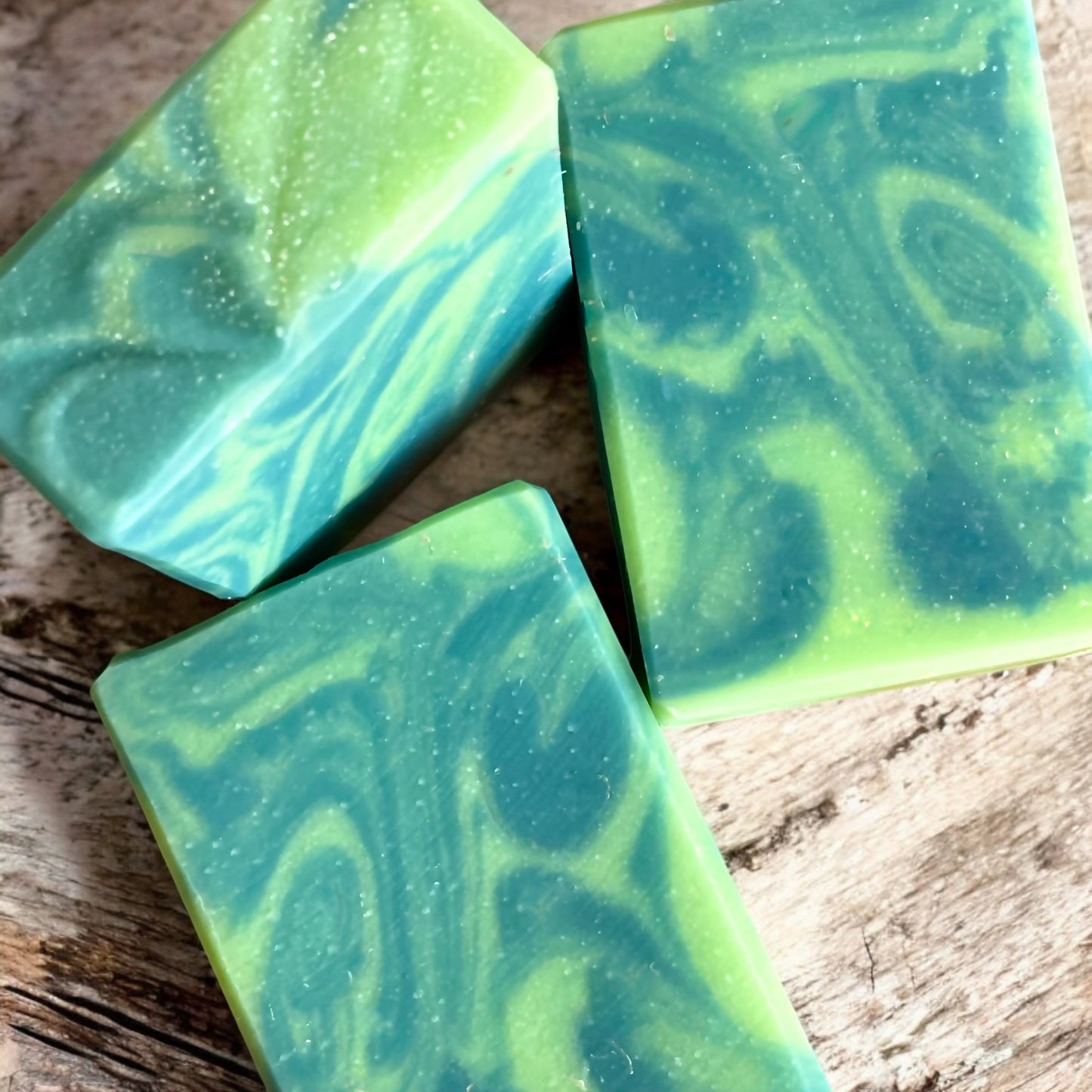 Apple Trail (Apple, Pineapple, Coconut, Desert Sage & Sweet Basil) - Concordia Style Boutique