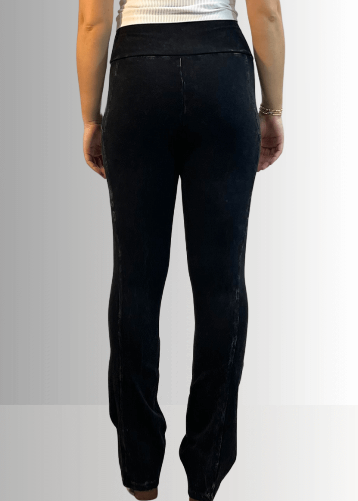 A Perfect Fit Cotton Bootcut Pocket Pants in Solid Black - Concordia Style Boutique