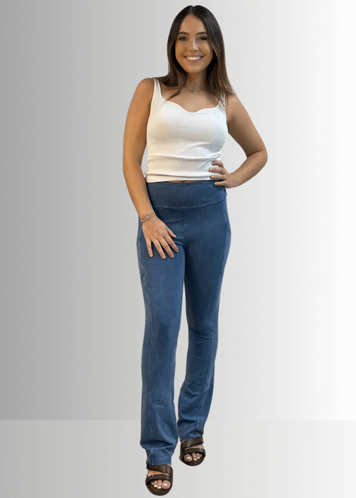 A Perfect Fit Cotton Bootcut Pocket Pants in Taupe - Concordia Style Boutique