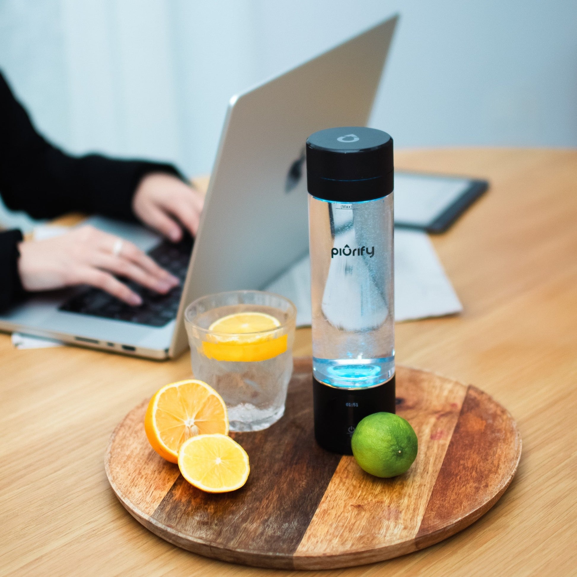 PIURIFY Hydrogenator® Bottle - Black - Concordia Style Boutique