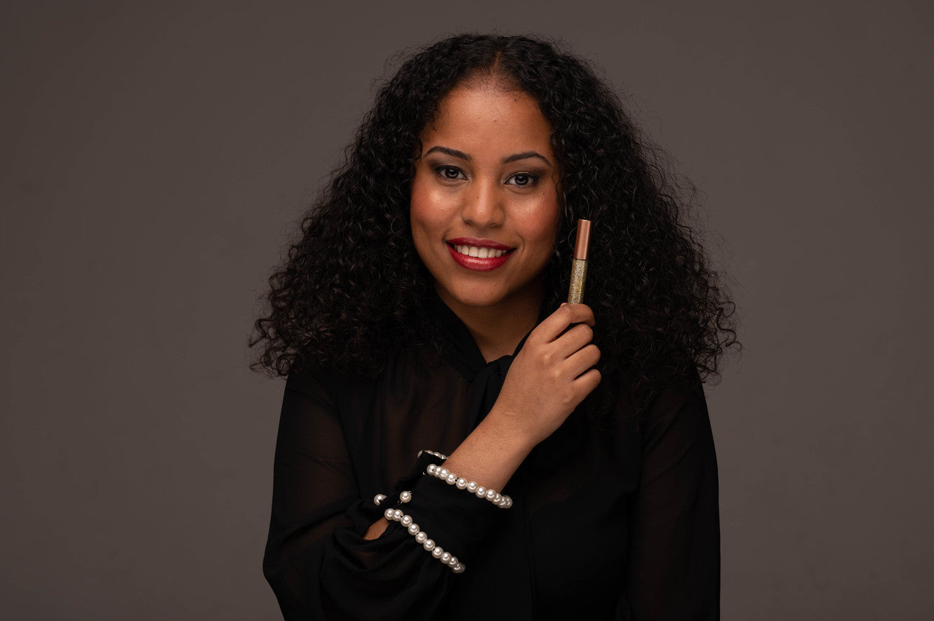 Vegan Eyeliner - For Shimmer & Shine in Your Eyes - Concordia Style Boutique