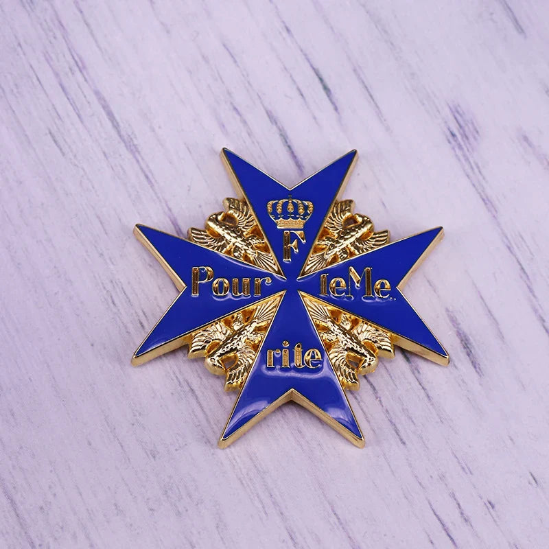 Pour Le Mérite Enamel Pin Blue Max Medal Oak Leaves Swords Badge