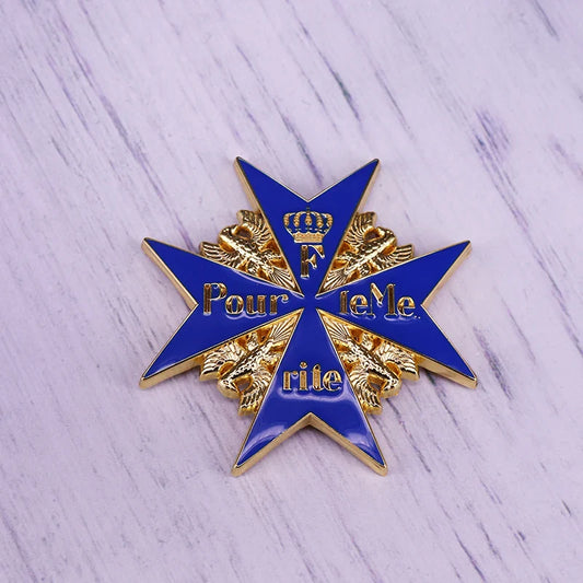 Pour Le Mérite Enamel Pin Blue Max Medal Oak Leaves Swords Badge
