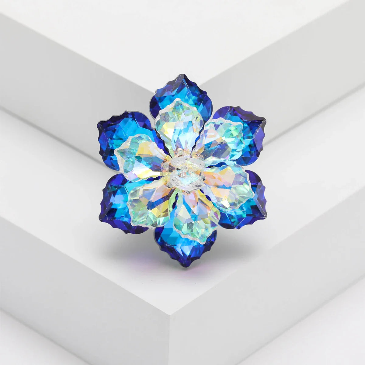 Shiny Rhinestone Flower Brooch Pin Jewelry Accessories