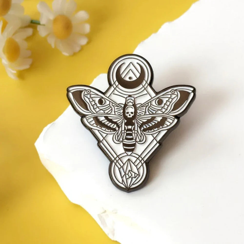 Gothic Moth Skull Enamel Pin Halloween Brooch Jewelry Wholesale