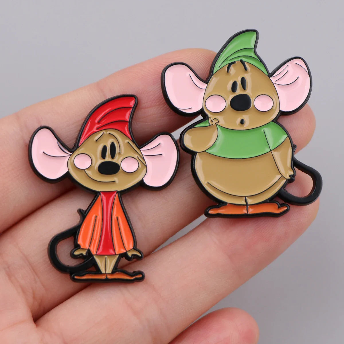 Cartoon Mouse Enamel Pin Lapel Brooch for Backpacks Clothes Jewelry Gifts
