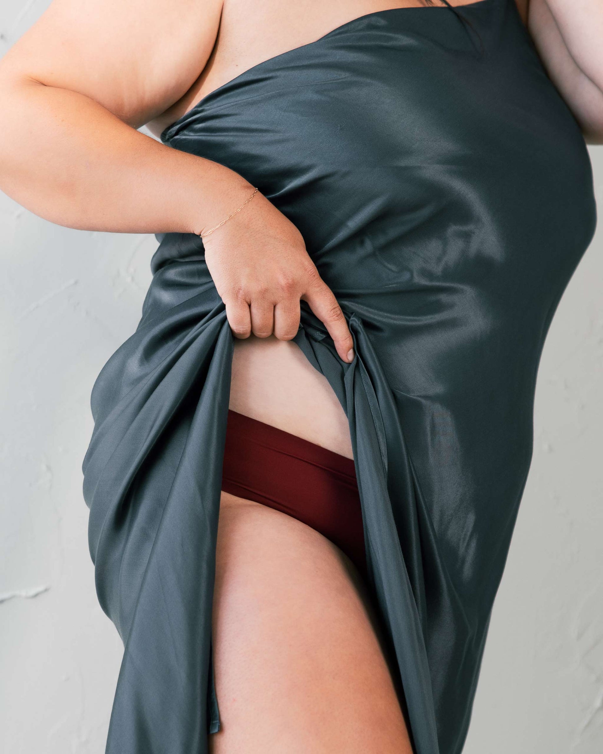 Leakproof Seamless Thong - Concordia Style Boutique
