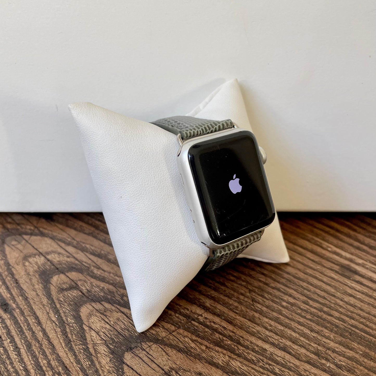 Apple Watch Band, Sage Lizard