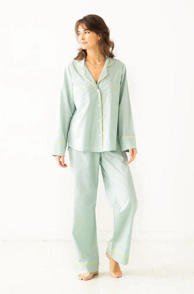 SALUA Classic Pajama in Woven Cotton