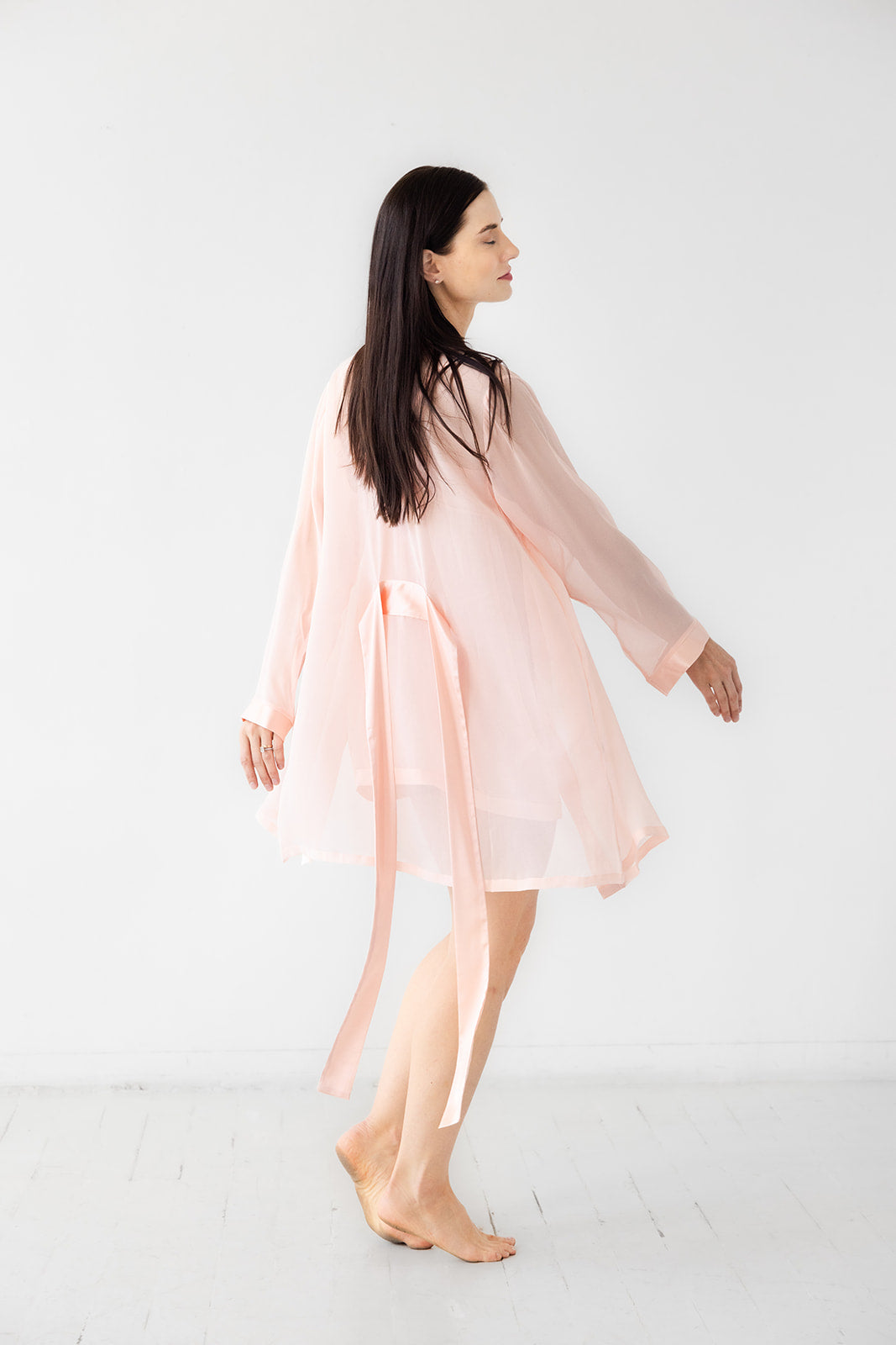 Salua Classic Chiffon Robe