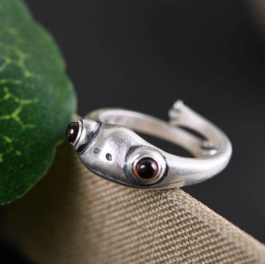 SILVER FROG RING (ADJUSTABLE) - Concordia Style Boutique