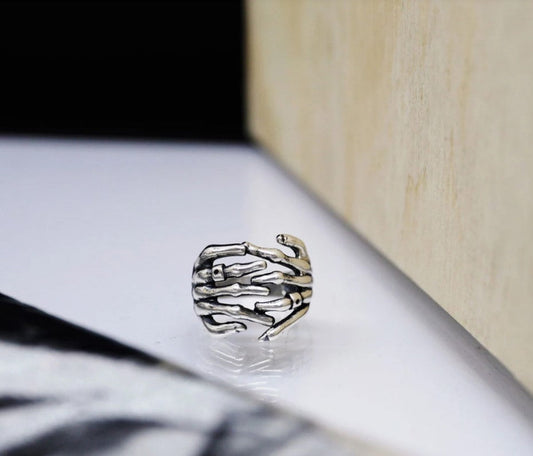SKELETON FINGER RING (ADJUSTABLE) - Concordia Style Boutique