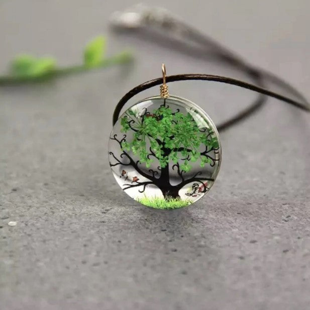 GLASS FLOWER PENDANT - Concordia Style Boutique