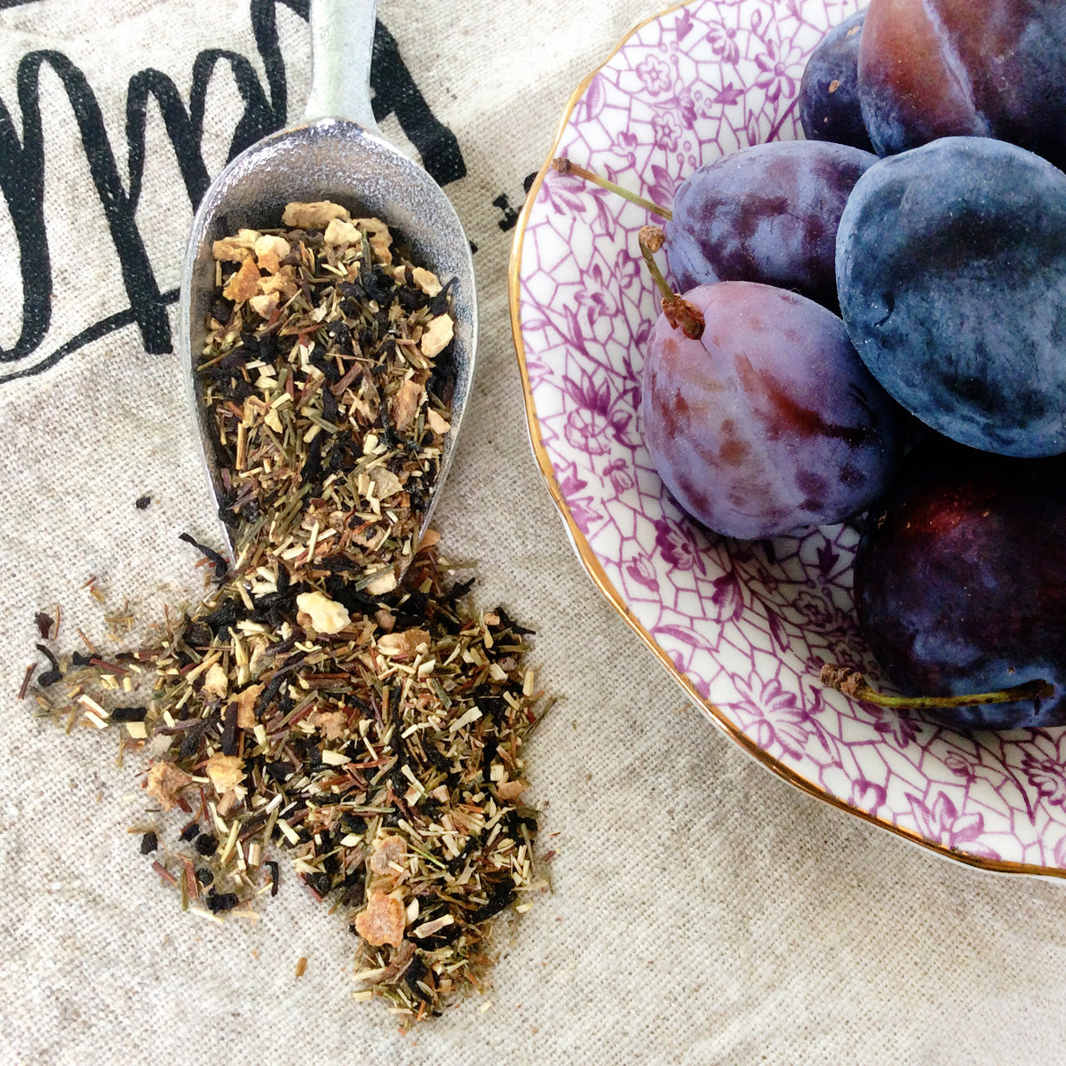 Sugar Plum (Plum - Strawberry - Cardamom) - Concordia Style Boutique