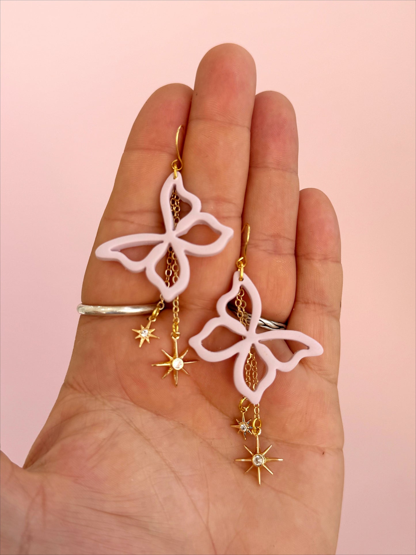 Flutter Dangles - Concordia Style Boutique